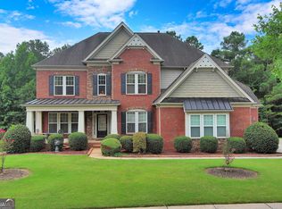 7087 Blue Sky Dr, Locust Grove, GA 30248