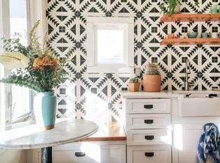 522 NE Graham St, Portland, OR 97212