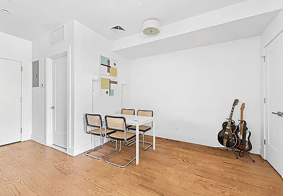 4th image of 337 Nostrand Ave APT 302B