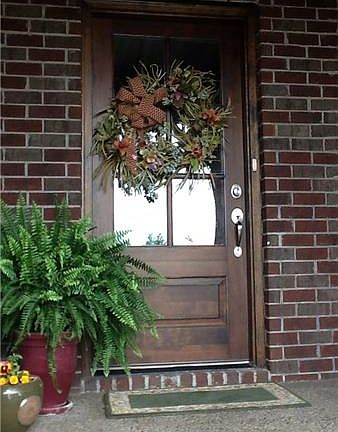 2nd image of 8805 Ivy Mount Ln