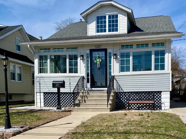 1221 Walnut Ave, Haddon Township, NJ 08107