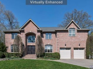 13 Maplewood Rd, Closter, NJ 07624