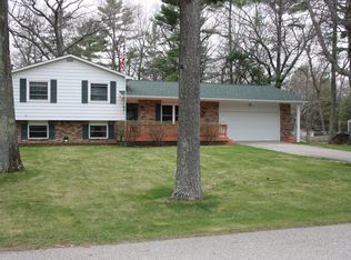 6209 Norway Rd, Oscoda, MI 48750