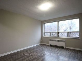 468 Ottawa St N #414B, Hamilton, ON L8H 4A6