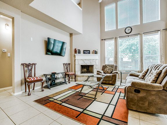 5th image of 26306 Walden Oak
