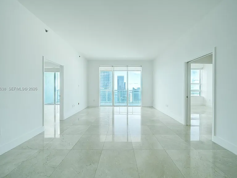 950 Brickell Bay Dr #4805 — Photo 2
