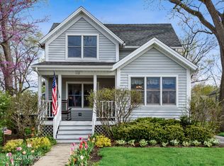 112 E Liberty St, Barrington, IL 60010
