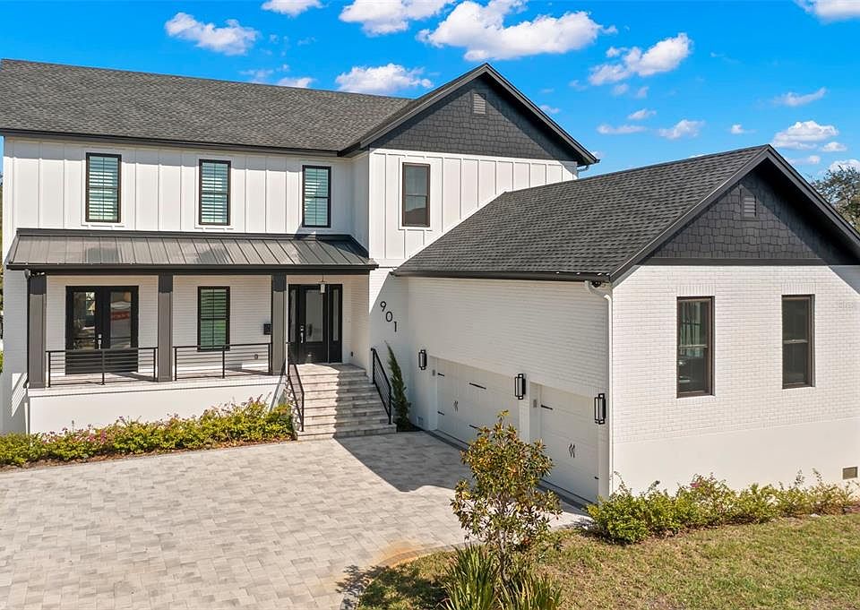 1st image of 901 38TH AVENUE NE