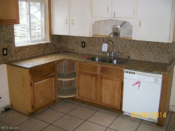 4th image of 27471 Markbarry Ave