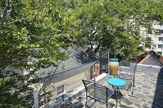 11 West St #D — Photo 14