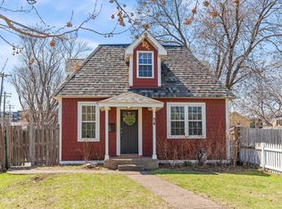 54 6th Ave S, Hopkins, MN 55343