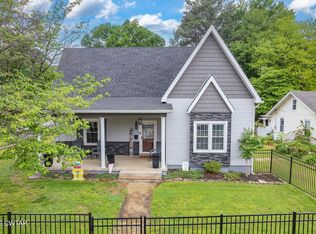 812 S College St, Trenton, TN 38382