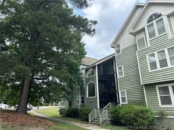 6720 Willowbrook Dr APT 1, Fayetteville, NC 28314