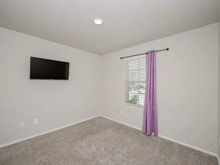 20819 Medford Landing Ln — Photo 16