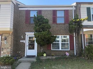 2236 Monaghan Dr, Herndon, VA 20170