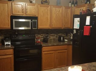 249 Tucker St, Pontiac, MI 48341