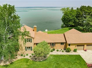 4947 E Lake Rd, Burt, NY 14028