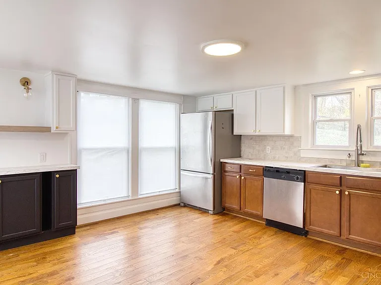 7249 State Rd — Photo 12