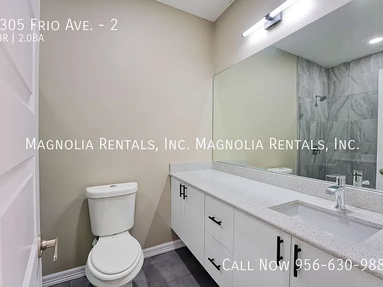 3305 Frio Ave #2 — Photo 8