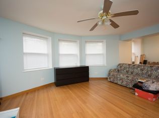6001 N Winthrop Ave #B1, Chicago, IL 60660