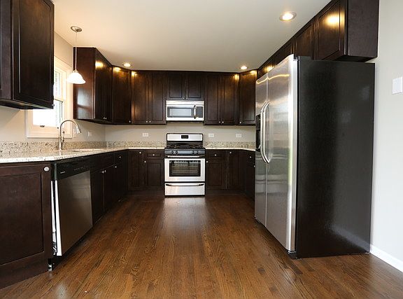 2nd image of 10S456 Havens Dr