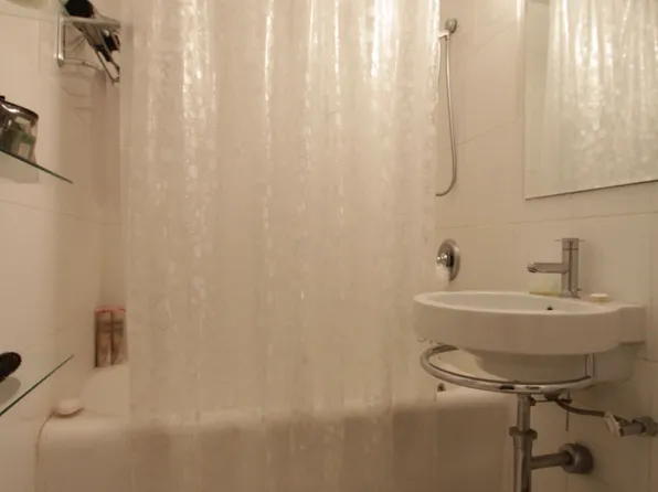 45 Tudor City Place image 1 of 4