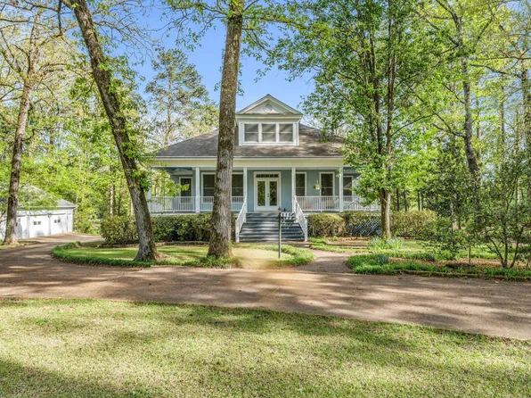 72 Lakeview Dr, Starkville, MS 39759