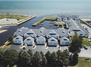 907 W Lake St, Tawas City, MI 48763