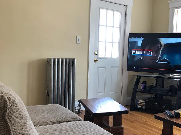 120 Holton St #2 — Photo 4