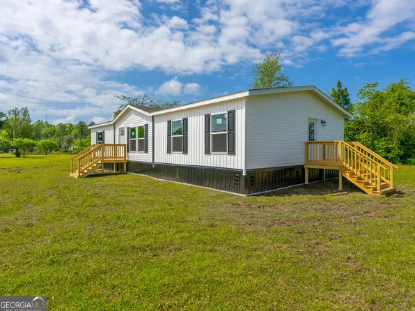 3968 Folks Cir, Blackshear, GA 31516