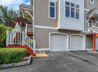 66 Corbin Hill Rd #16, Highland Falls, NY 10928