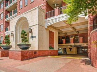 2400 McCue Rd APT 452, Houston, TX 77056