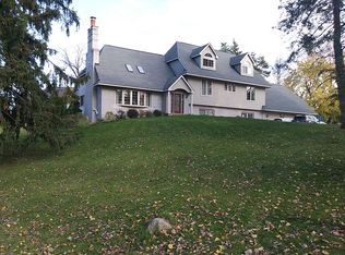 4930 Big Oak Trl, Troy, MI 48098