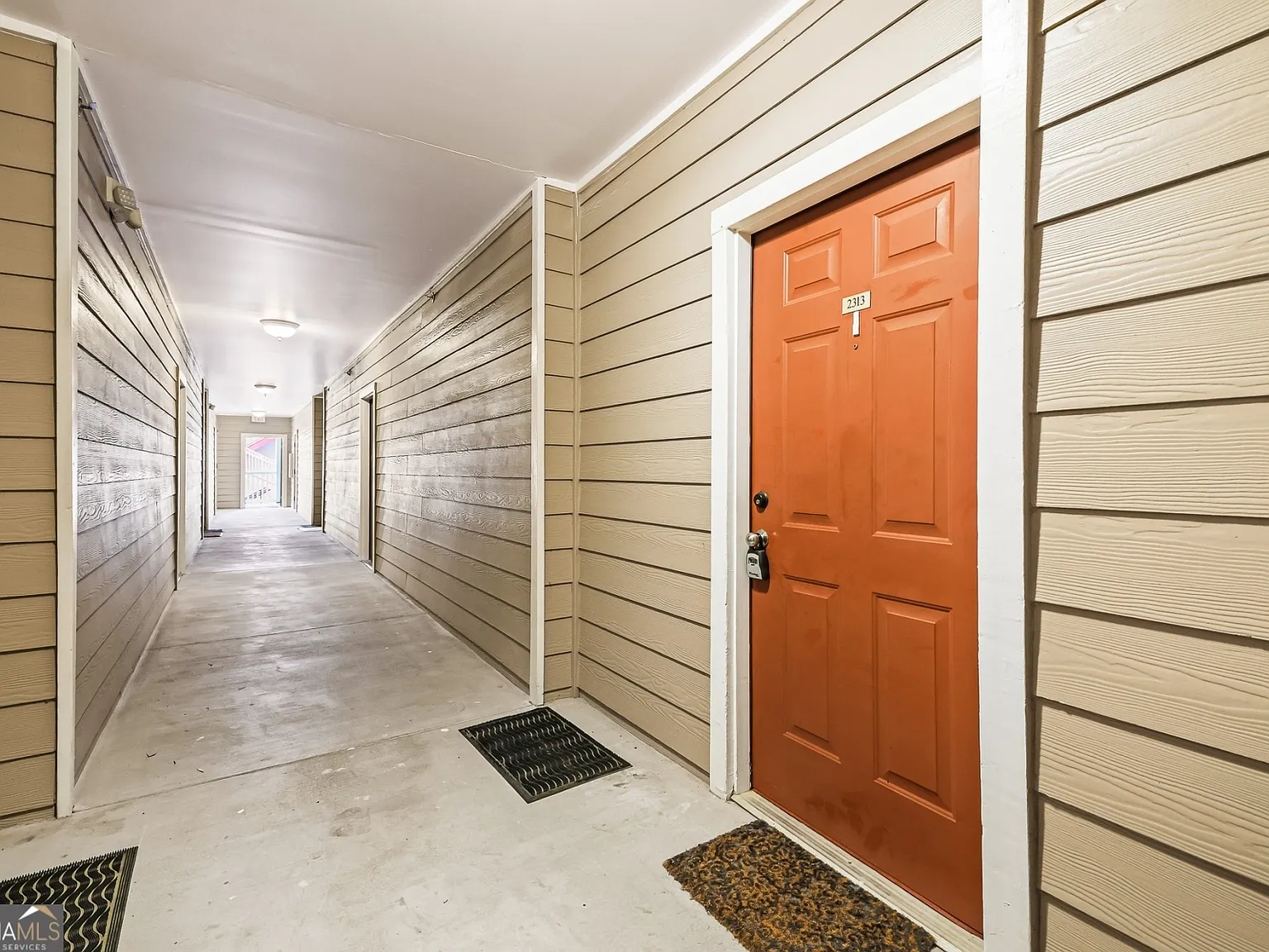 2 bed, 1.0 bath, 960 sqft, $1,695 — Photo 3