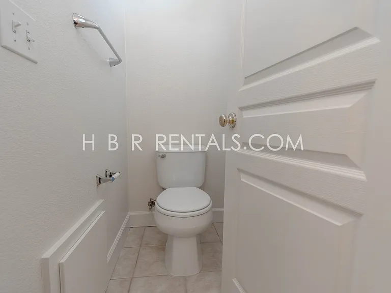 1825 Saint Moritz Ct — Photo 26