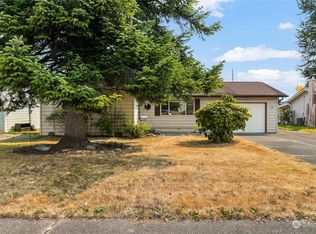308 N 17th St, Mount Vernon, WA