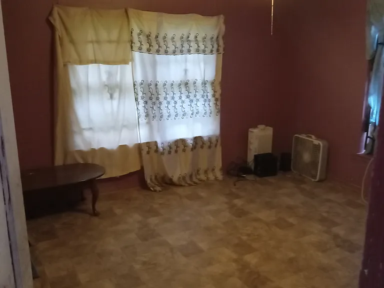 8113 Hezekiah Ln — Photo 8