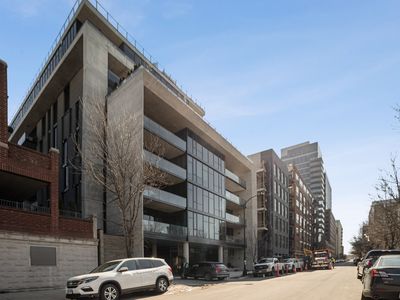 111 S Peoria St #606, Chicago, IL, 60607