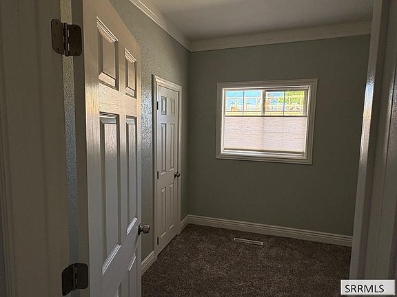 5th image of 357 1st W