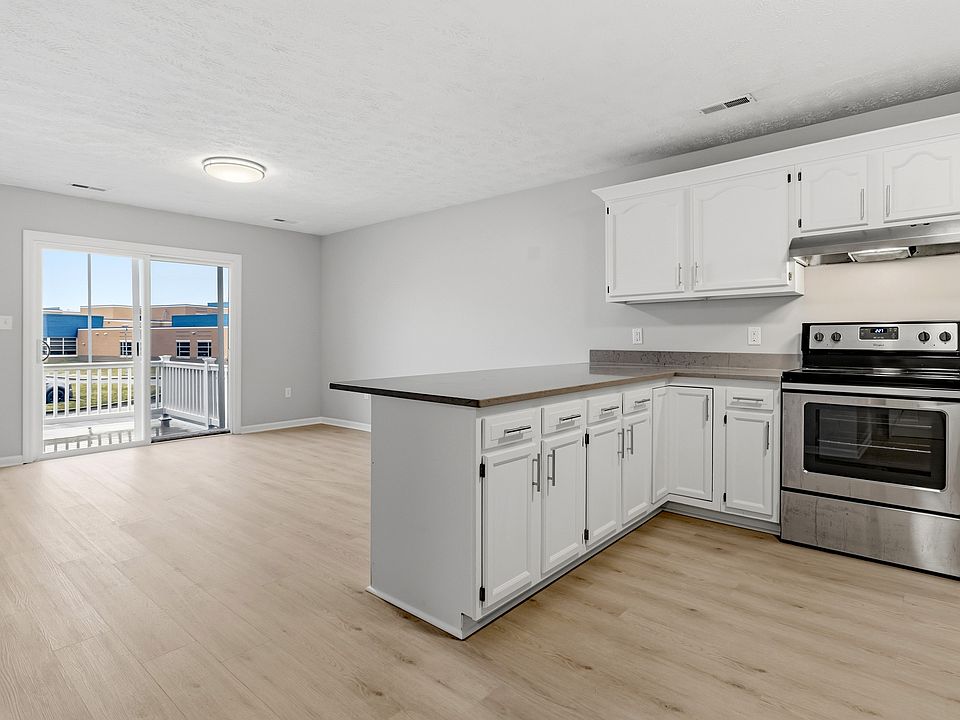 1st image of 109 Rystan Pl