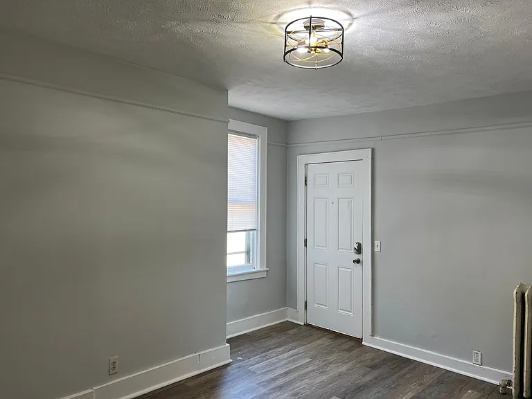 121 Prospect Ave SE #4 — Photo 6