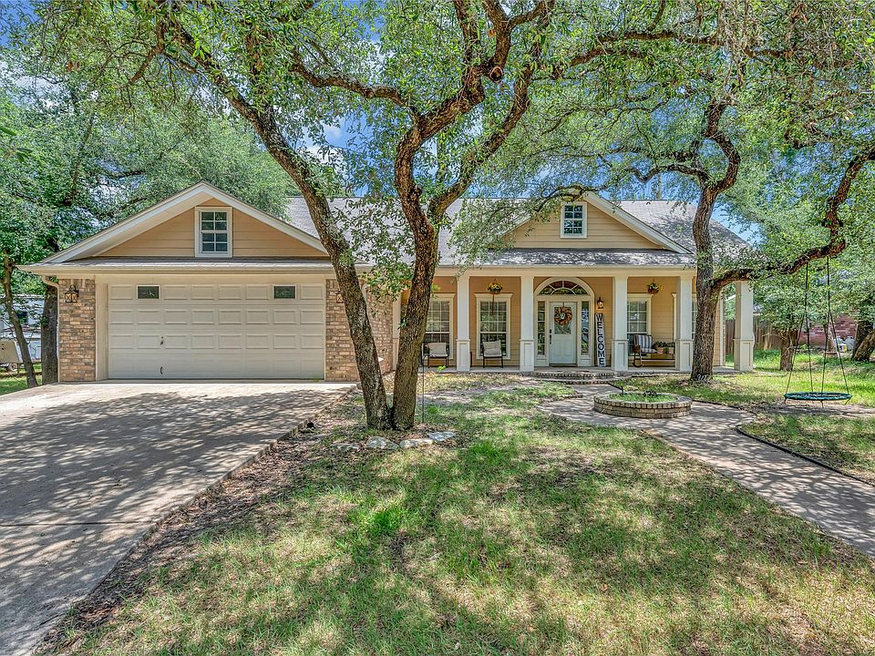 1st image of 37 Bluebonnet Loop