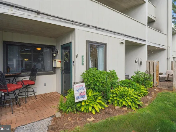 312 Summit House, West Chester, PA 19382
