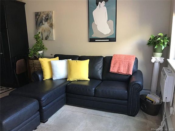 2nd image of 24 Sundance Dr #24