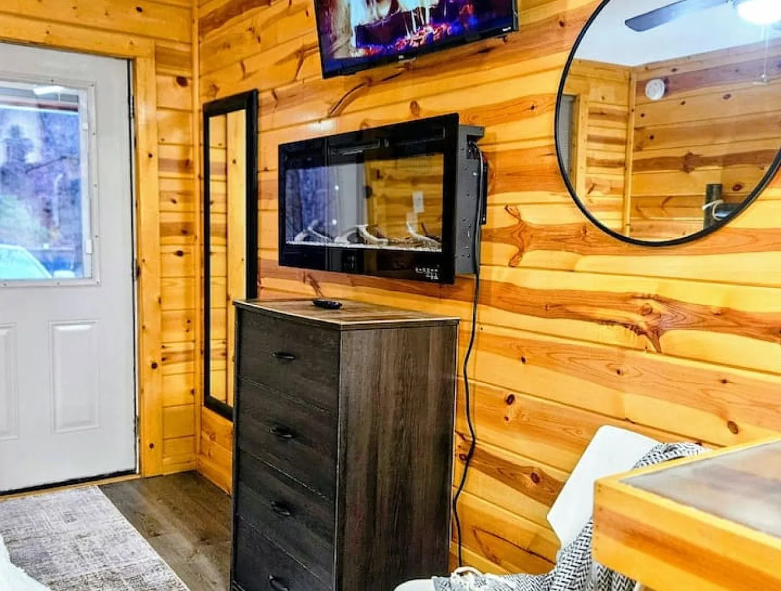 1 bed, 1.0 bath, $2,970 — Photo 1
