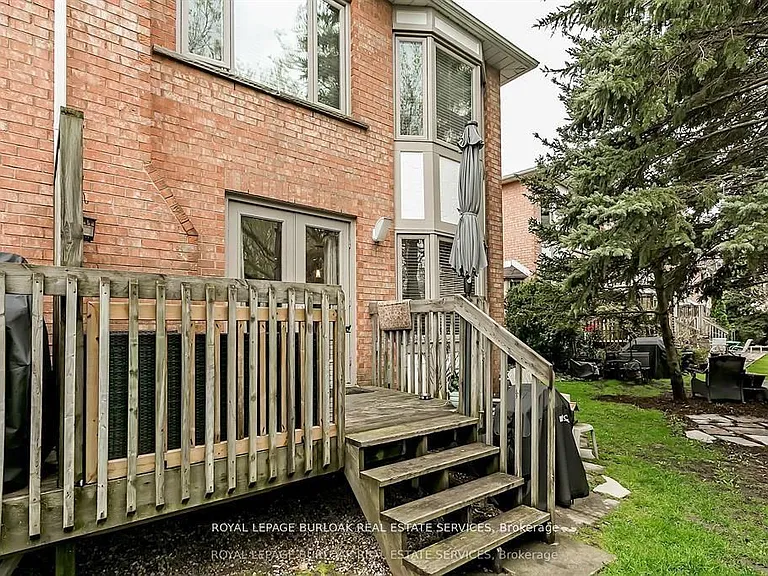 2065 6th Line #11 — Photo 38