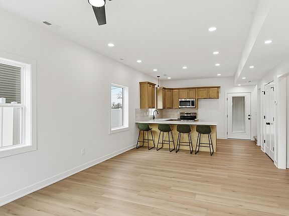 4th image of 3240 Avenue J