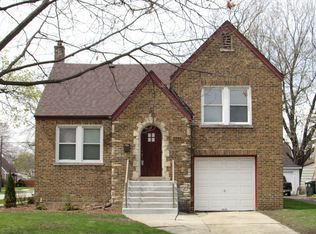 2344 S 19th Ave, Broadview, IL 60155