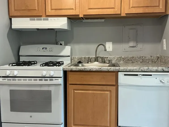 7907 Indian Head Hwy #310, Oxon Hill, MD 20745