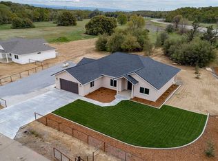 14550 Chloe Ln, Red Bluff, CA 96080